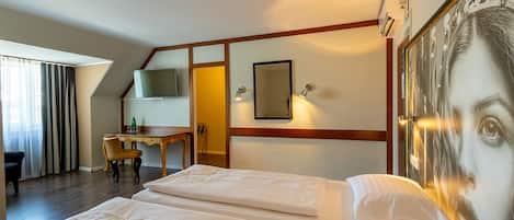 Superior Room | 1 bedroom, hypo-allergenic bedding, in-room safe, desk