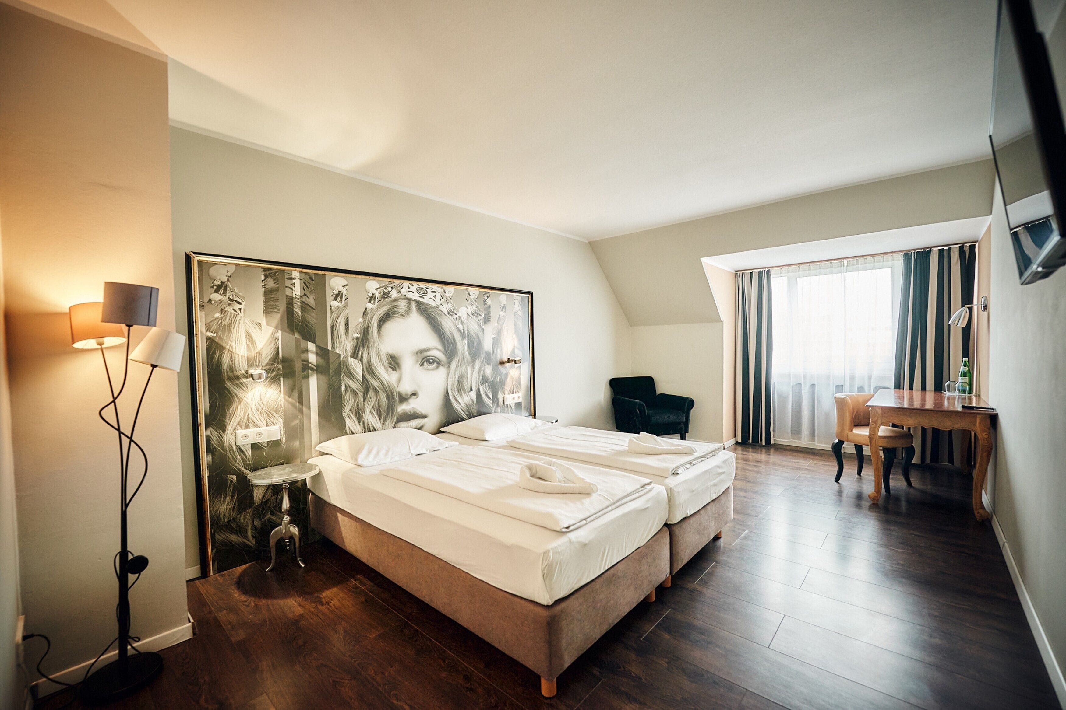 superior double room | 1 bedroom, hypo-allergenic bedding, in-room safe, desk