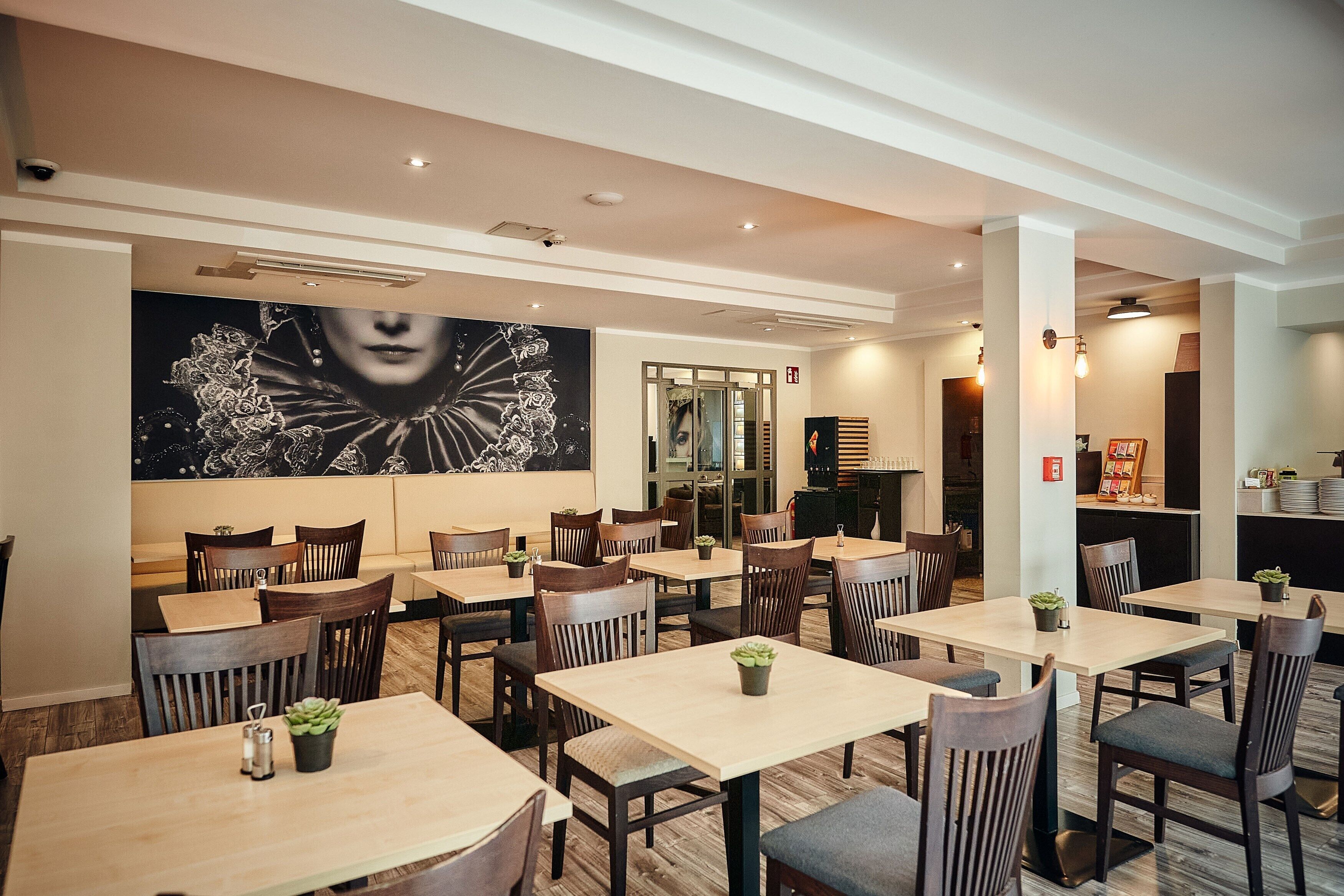 Daily buffet breakfast (EUR 14 per person)