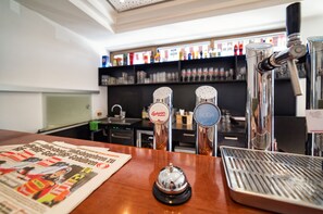 Snack bar