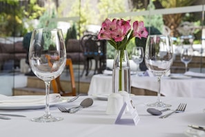 Breakfast, lunch, dinner served; garden views