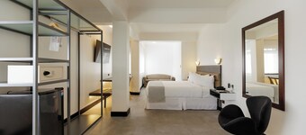 Parque del Lago Boutique Hotel