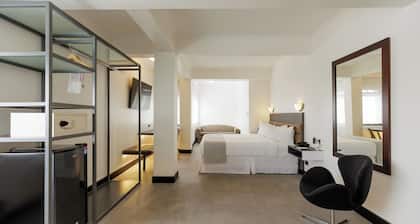 Parque del Lago Boutique Hotel