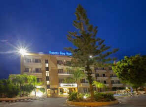 Façade de l’hébergement  – soirée/nuit