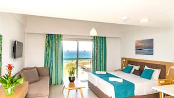 Studio, Sea View | Living room | 32-inch LCD TV with digital channels, TV