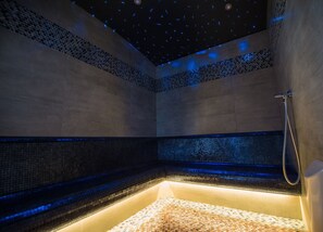 Steam room 