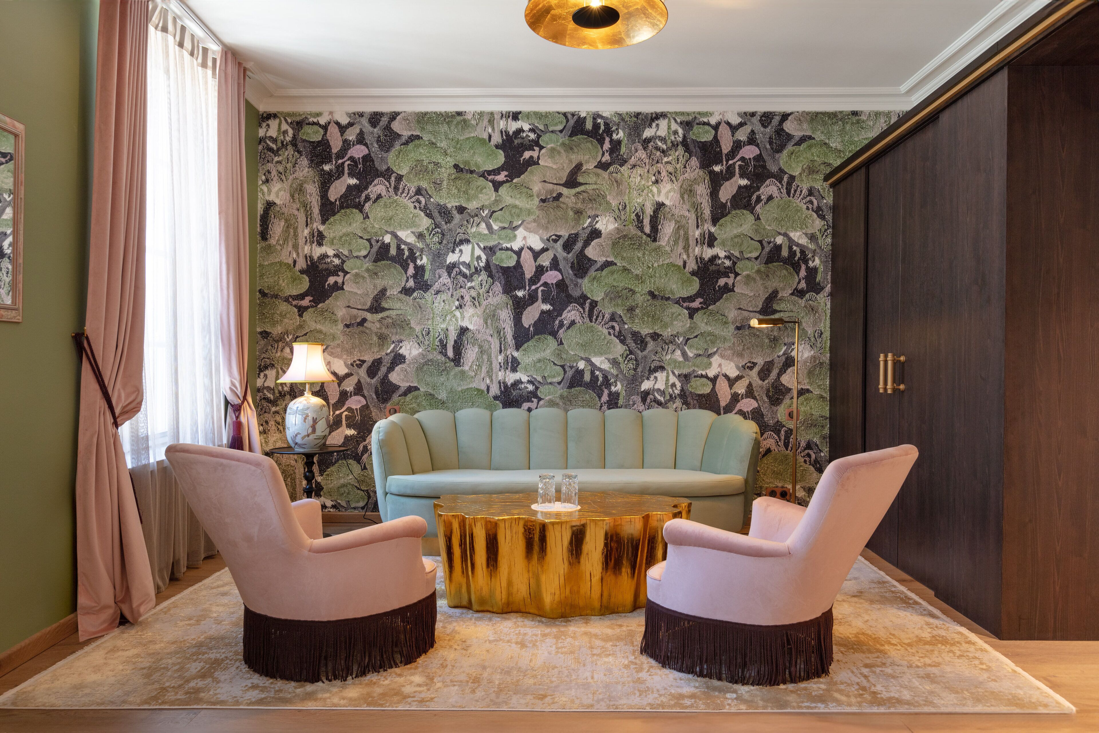 1 bedroom, premium bedding, minibar, in-room safe