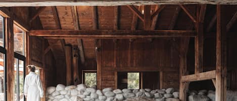 2 indoor pools, sun loungers