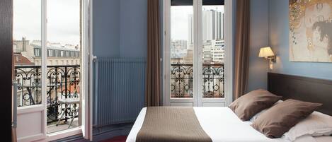 Chambre classique | Coffre-fort, bureau, rideaux d’obscurcissement, système d’insonorisation