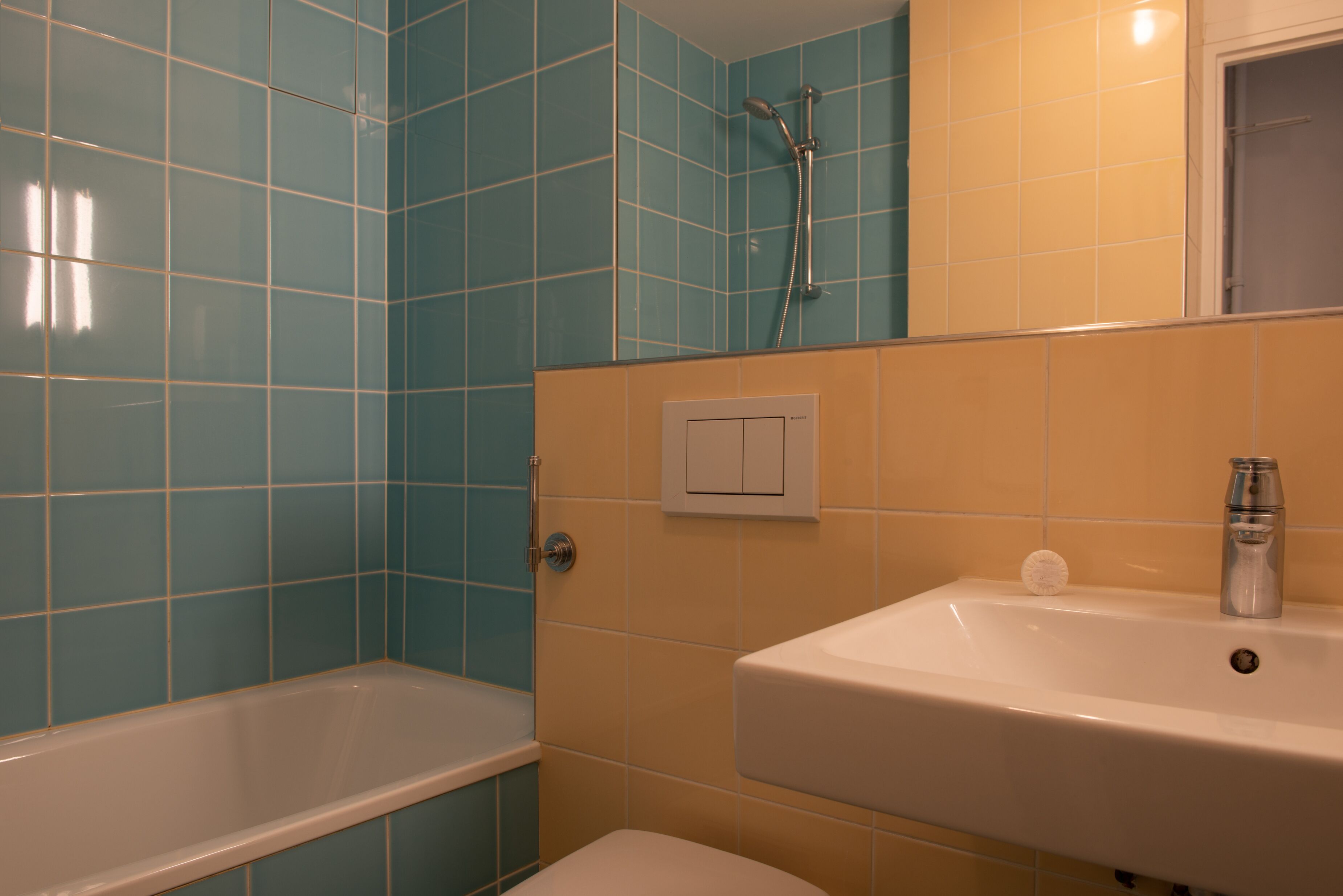 Photo - Pacific Hotel Fondary