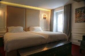 Superior Double Room | 1 bedroom, premium bedding, minibar, in-room safe