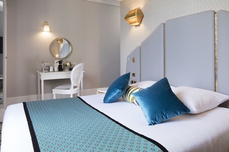 Hotel Victor Hugo Paris Kleber - Image 40