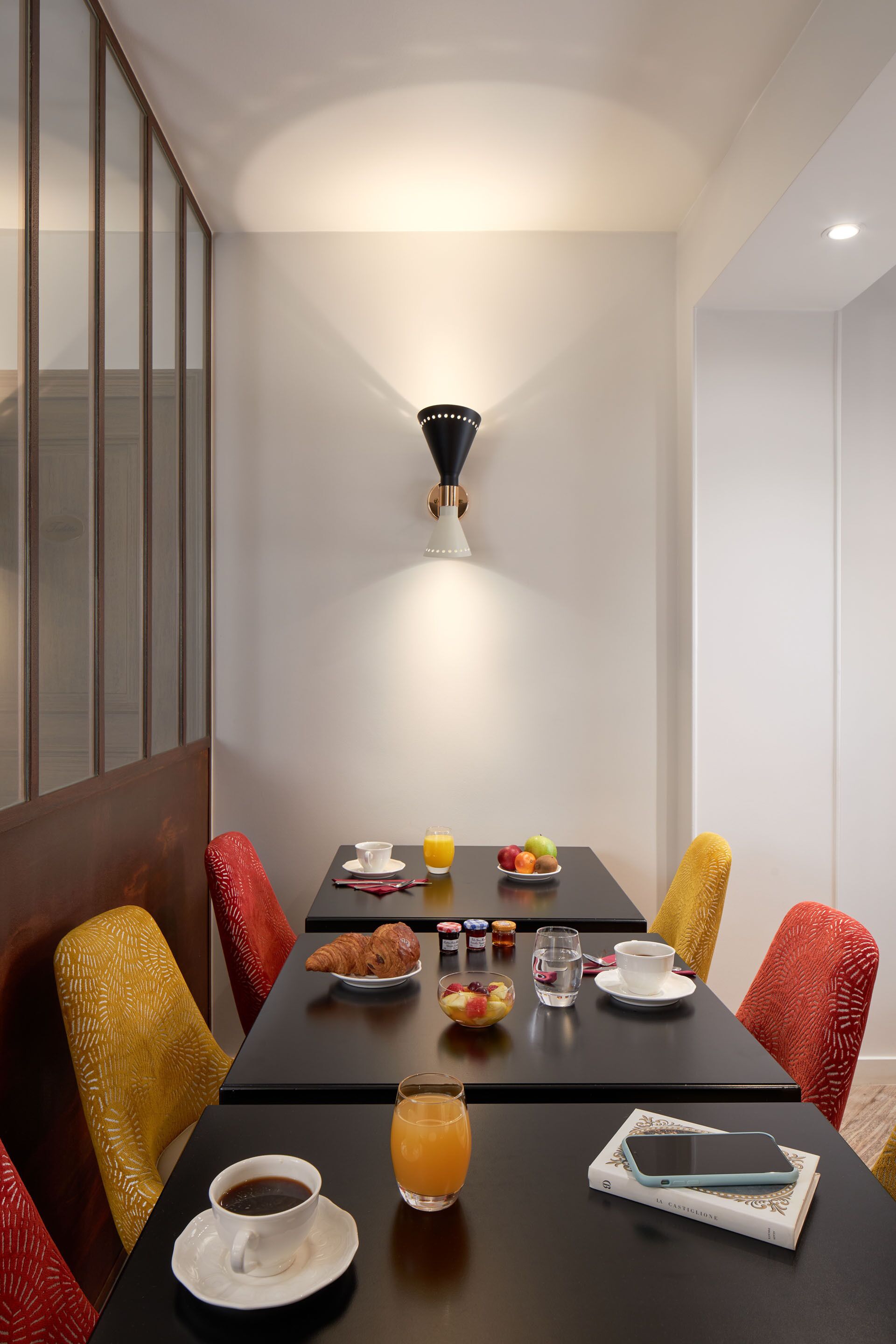 daily buffet breakfast for a fee