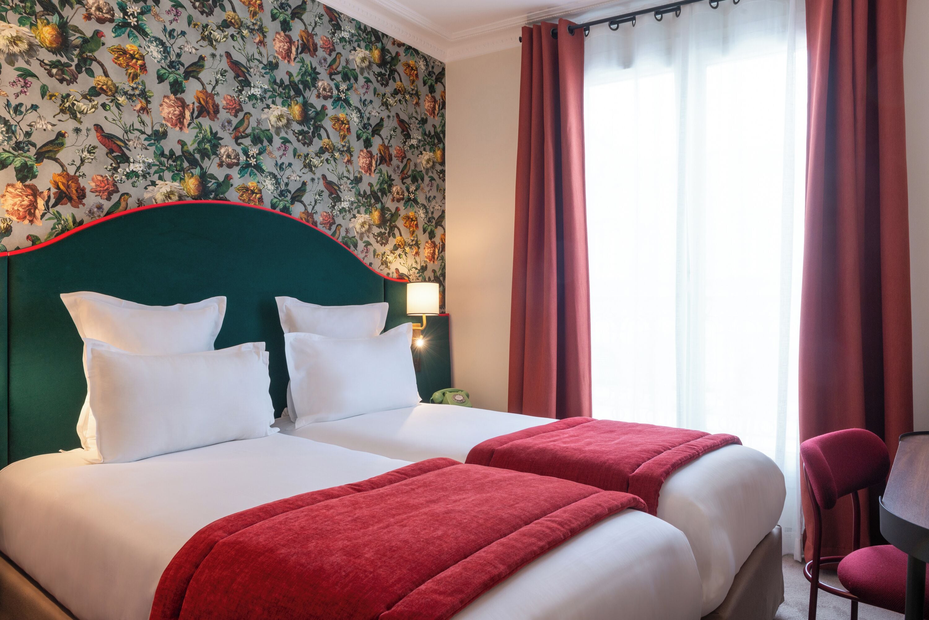 Literie de qualité supérieure, coffres-forts dans les chambres