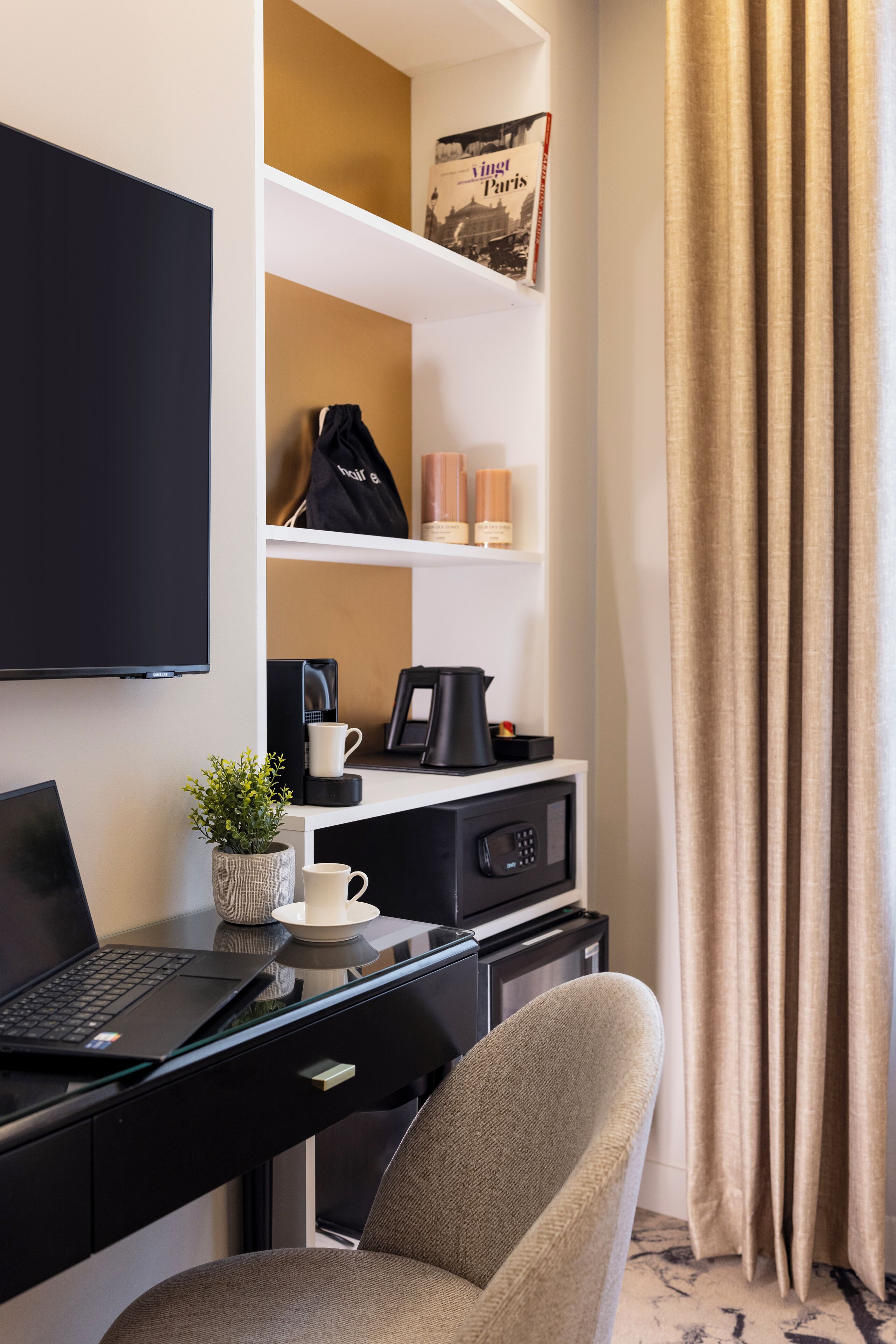 Photo - Hôtel Mondial