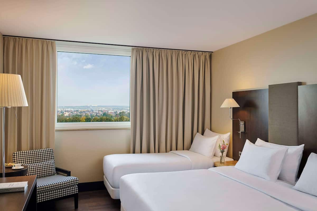 Pillowtop beds, minibar, in-room safe, desk