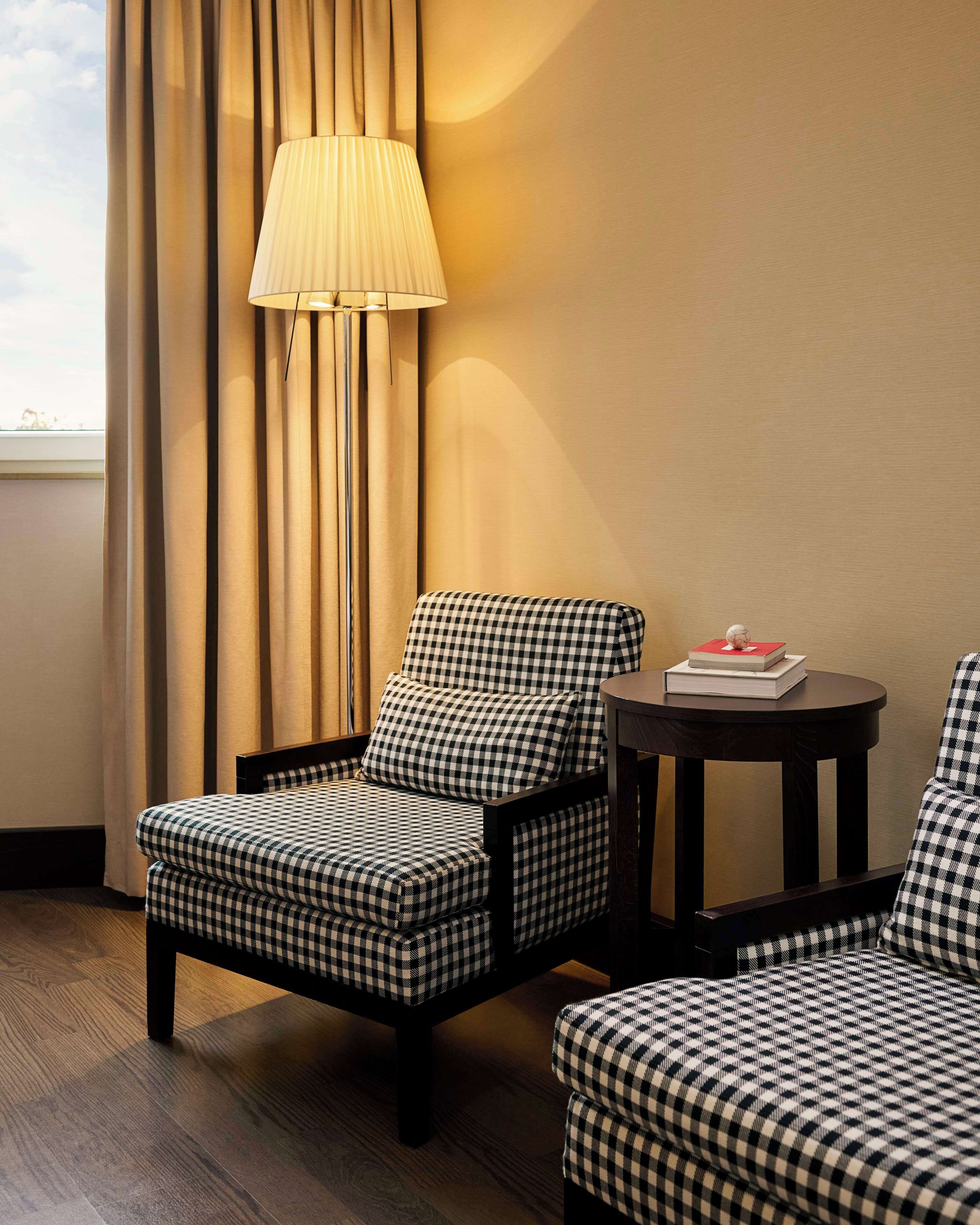 superior room (extra large) | hypo-allergenic bedding, pillow-top beds, minibar, in-room safe