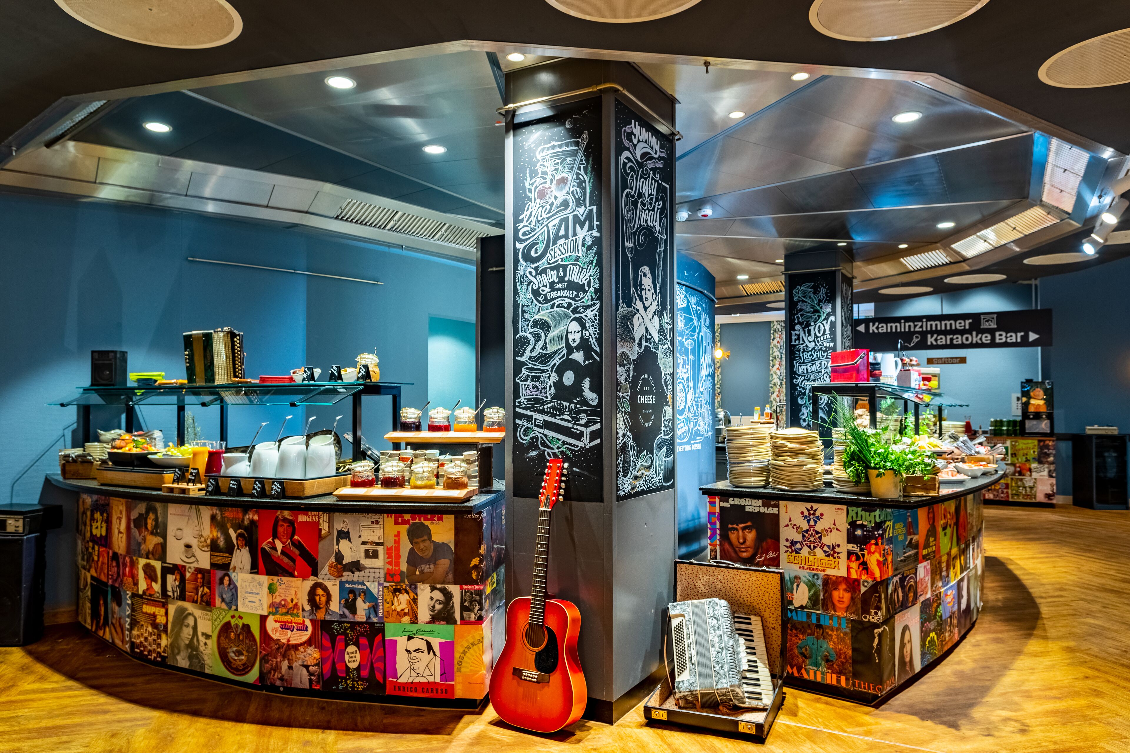 daily buffet breakfast (eur 24.90 per person)