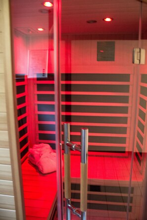 Sauna, steam room - ARA-Hotel Comfort (Ingolstadt)