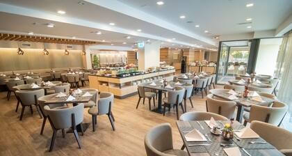 Rubin Wellness & Conference Hotel