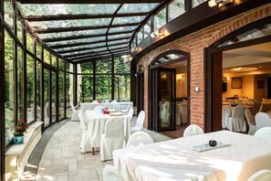 Dining - Bobbio Hotel (Budapest)