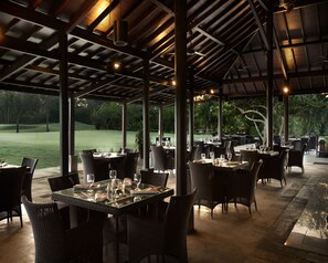 3 restaurants; breakfast, lunch, and dinner served - Hyatt Regency Yogyakarta (Ngaglik)