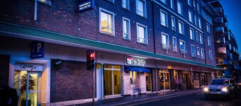 Travelodge Stephen's Green
