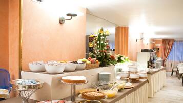 Food-Court