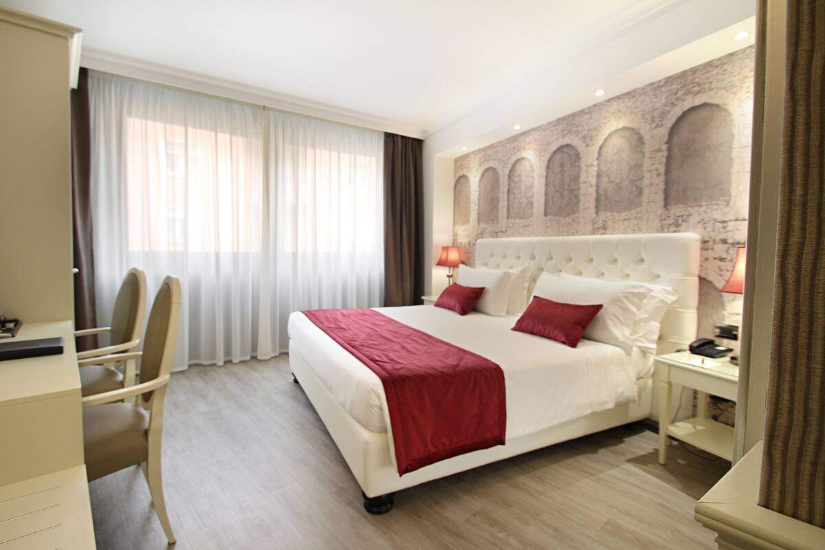 Ropa de cama hipoalergénica, edredón, camas con pillow-top y minibar