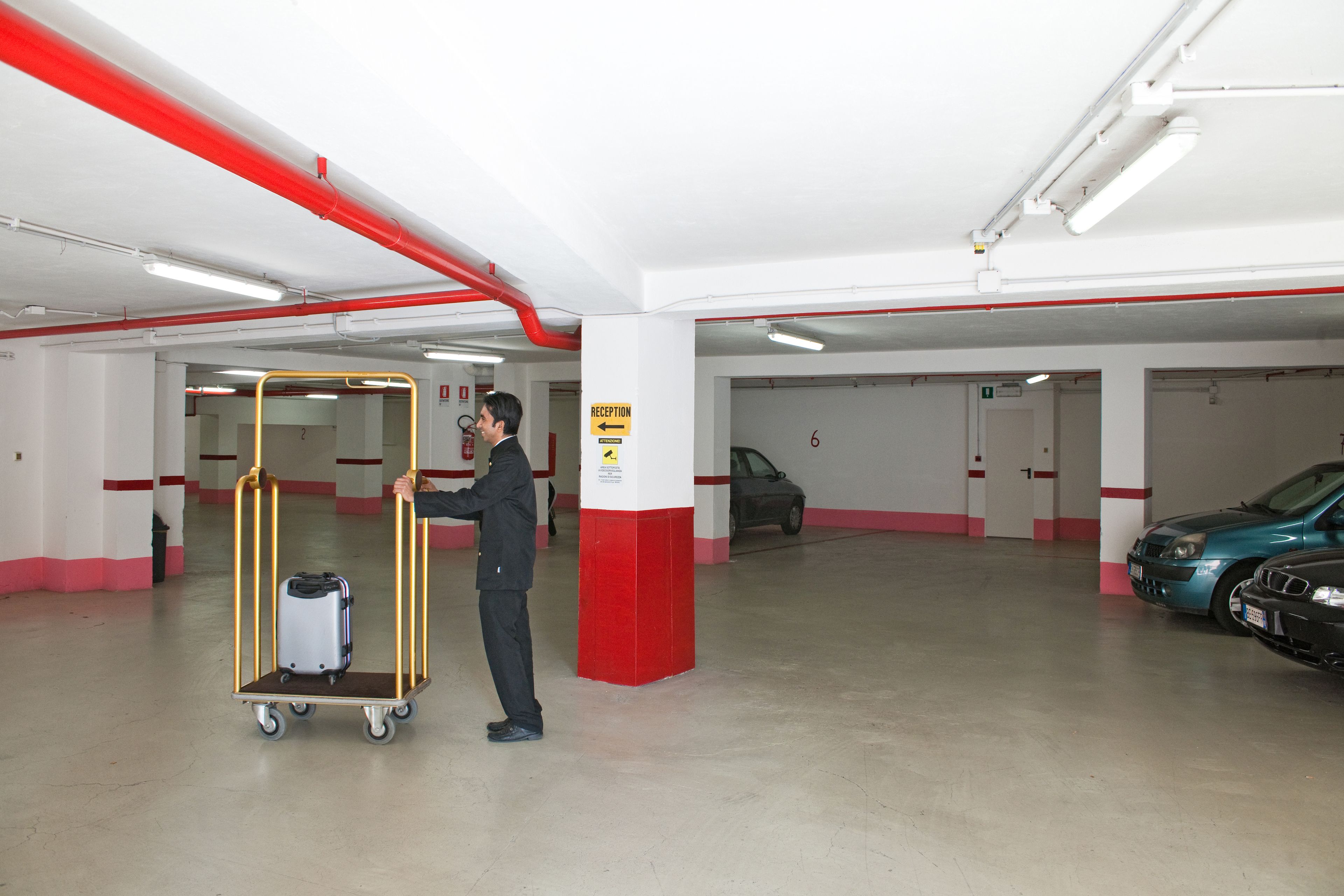 self-parking (surcharge) 18 per day