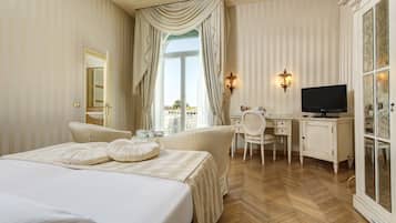 Superior Double or Twin Room | 1 bedroom, minibar, in-room safe, individually decorated