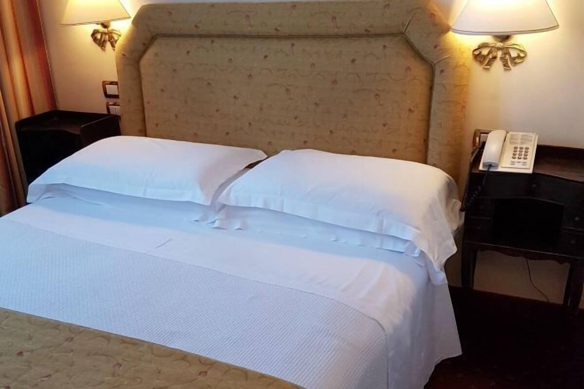 Minibar, in-room safe, free WiFi, individually decorated