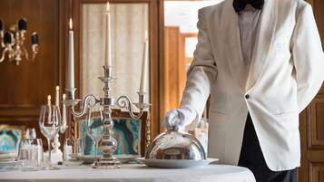 4 nhà hàng, phục vụ bữa sáng