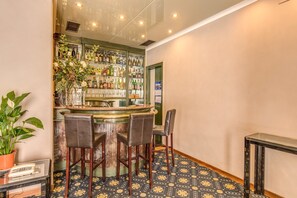 Bar lounge