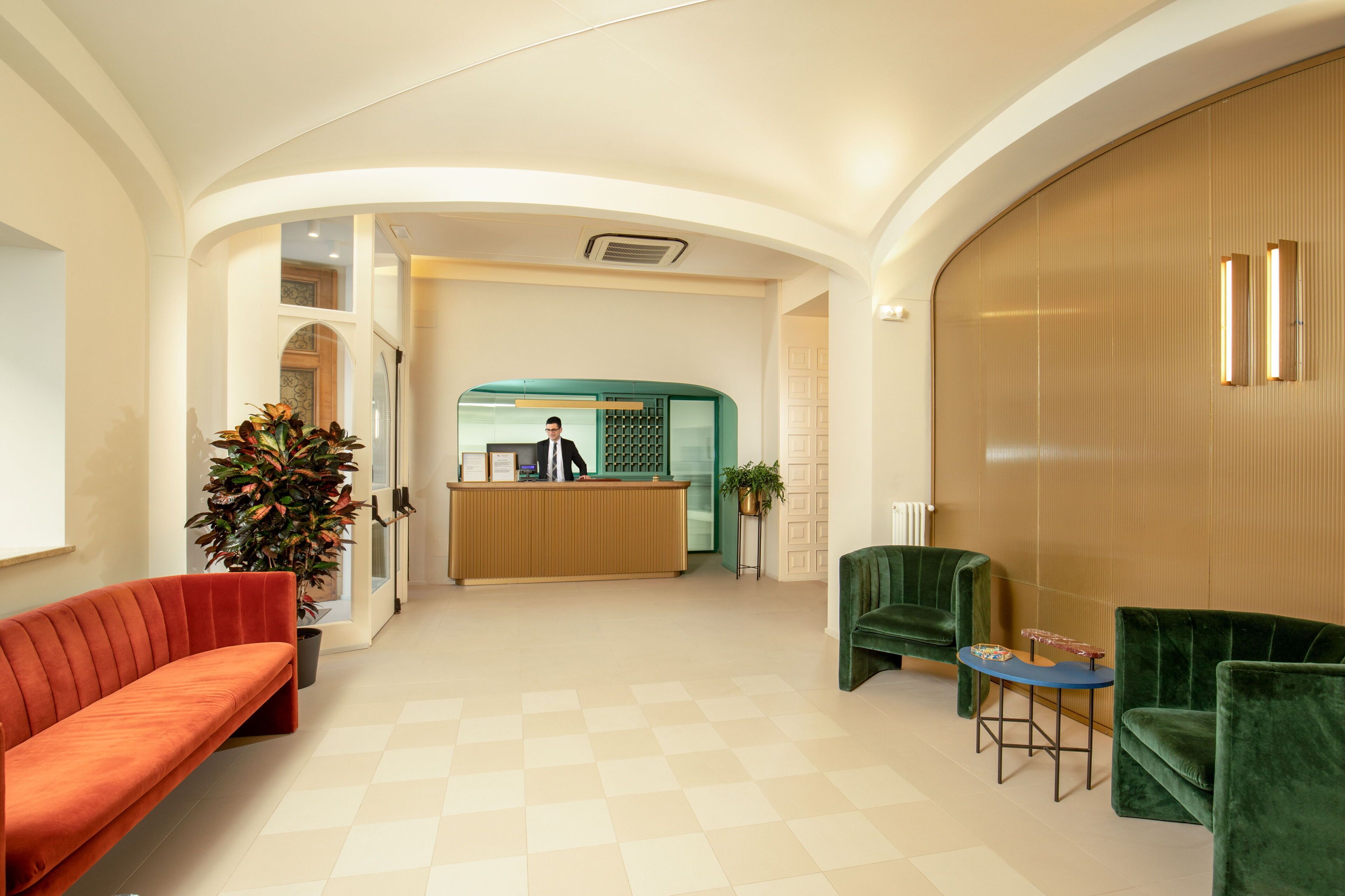 30-inch flat-screen tv with satellite channels, tv