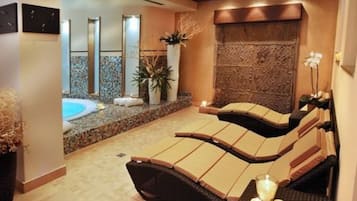 Sauna, vasca idromassaggio, bagno turco/hammam, trattamenti per il corpo