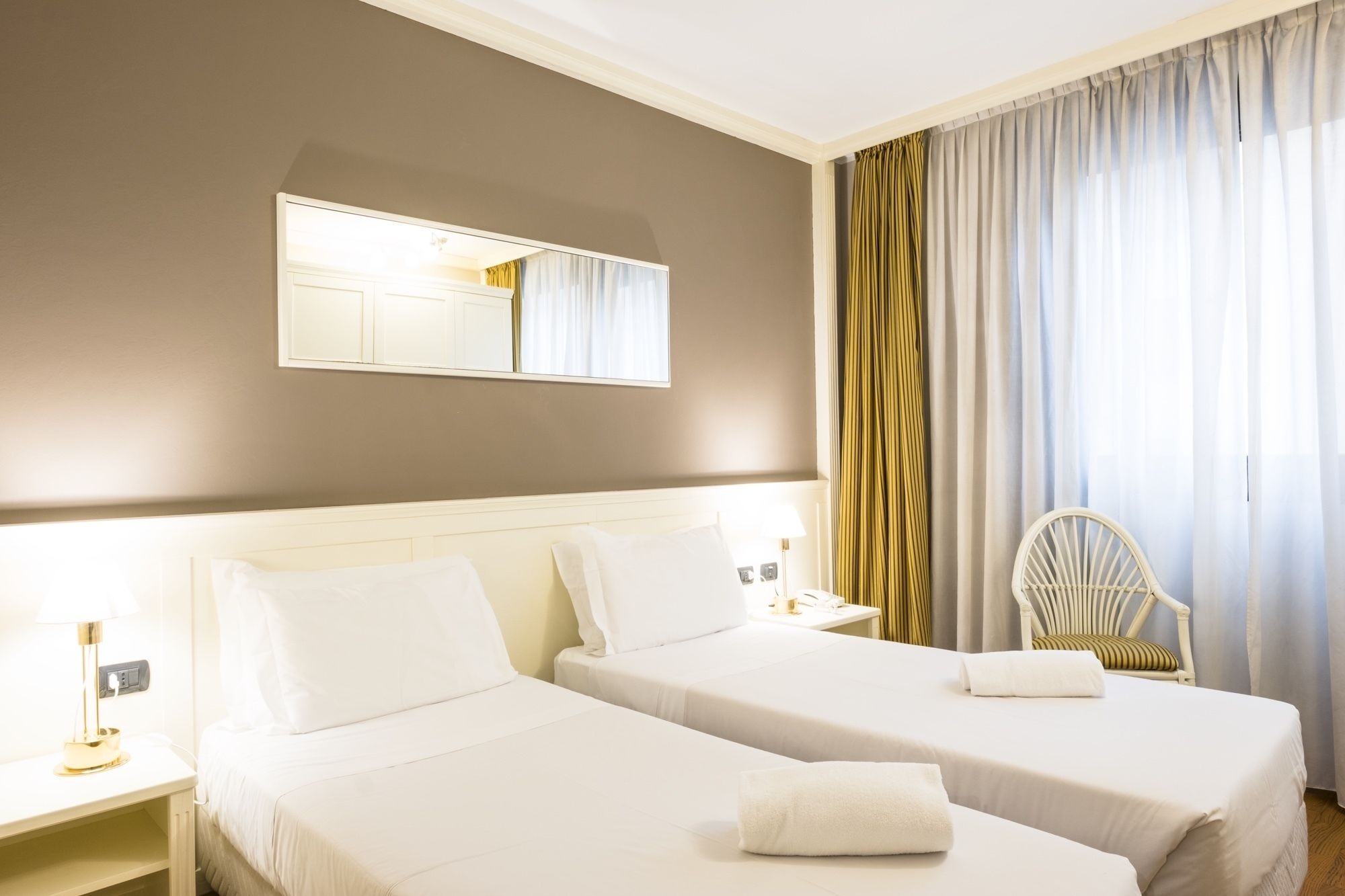 standard double room | minibar, in-room safe, desk, blackout curtains