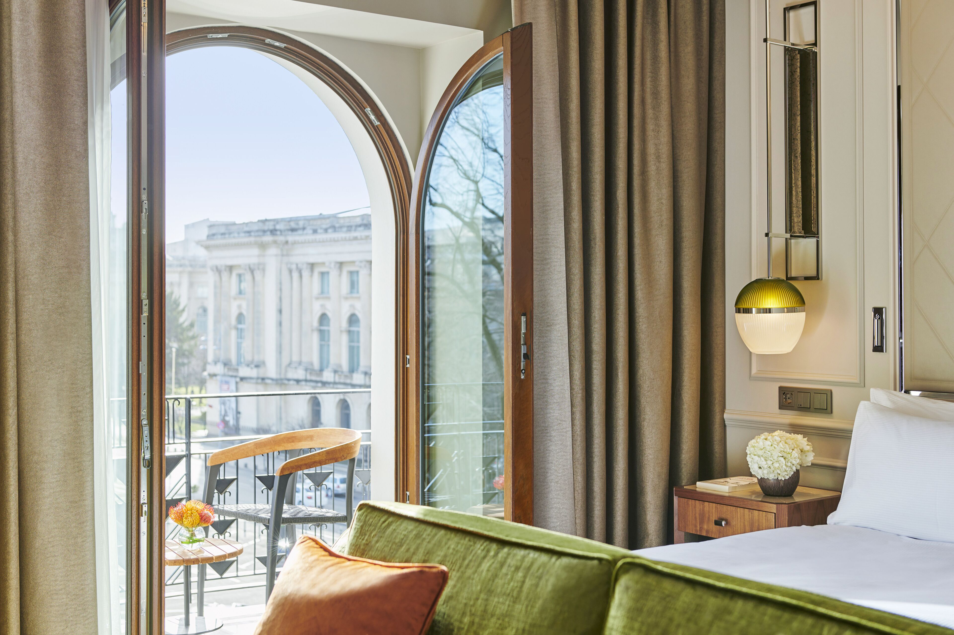 经典客房, 1 张特大床, 阳台 | 露台