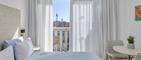 Premium bedding, down duvets, minibar, in-room safe