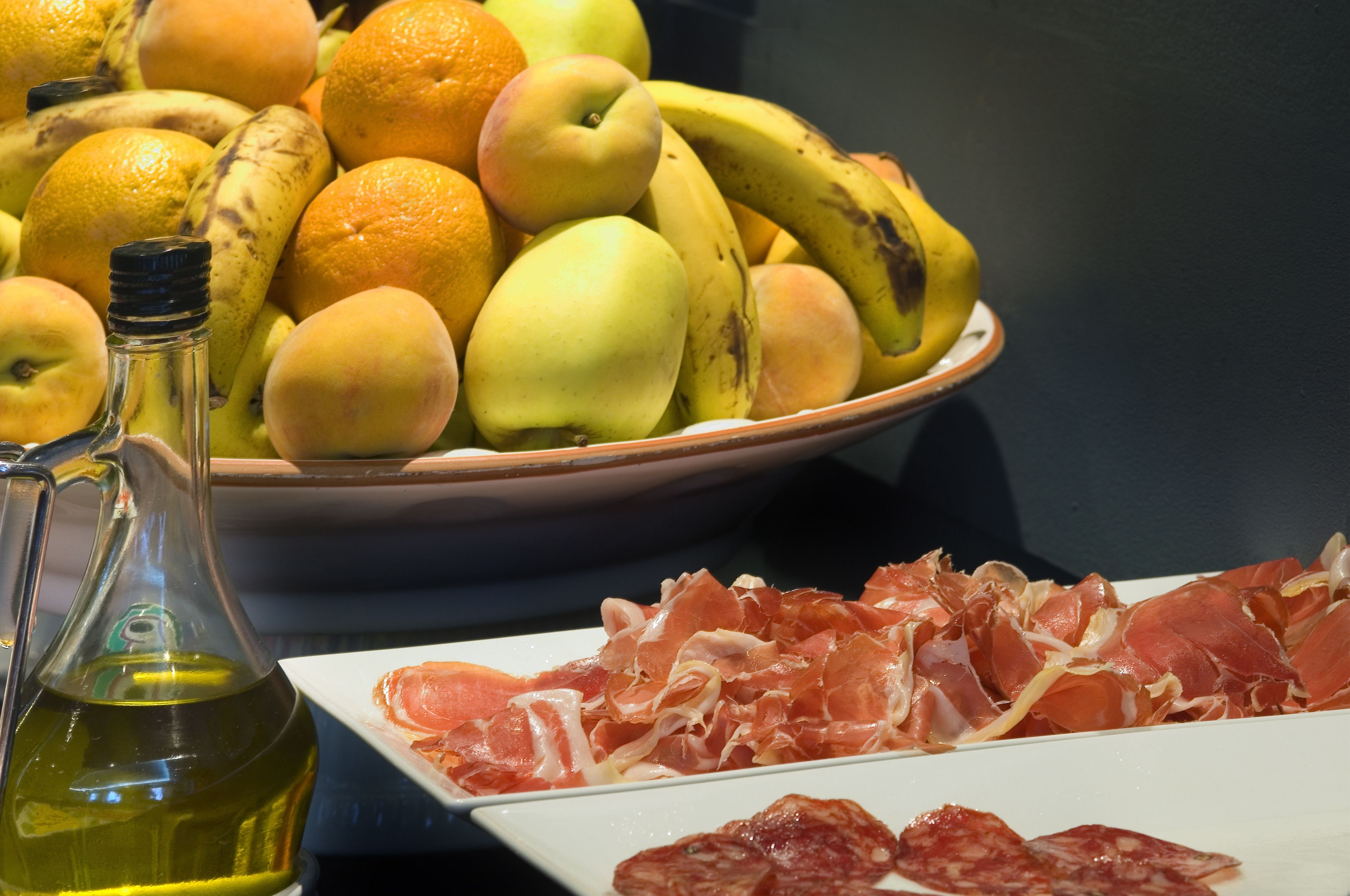 daily buffet breakfast (eur 18 per person)