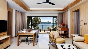 Suite Club, 2 chambres, balcon (Ocean) | Minibar, coffre-fort, bureau