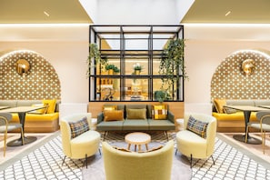 Daily buffet breakfast (EUR 17 per person)