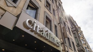 A building with a sign that reads "Citadines". - Citadines Toison d'Or Brussels (Brussels)