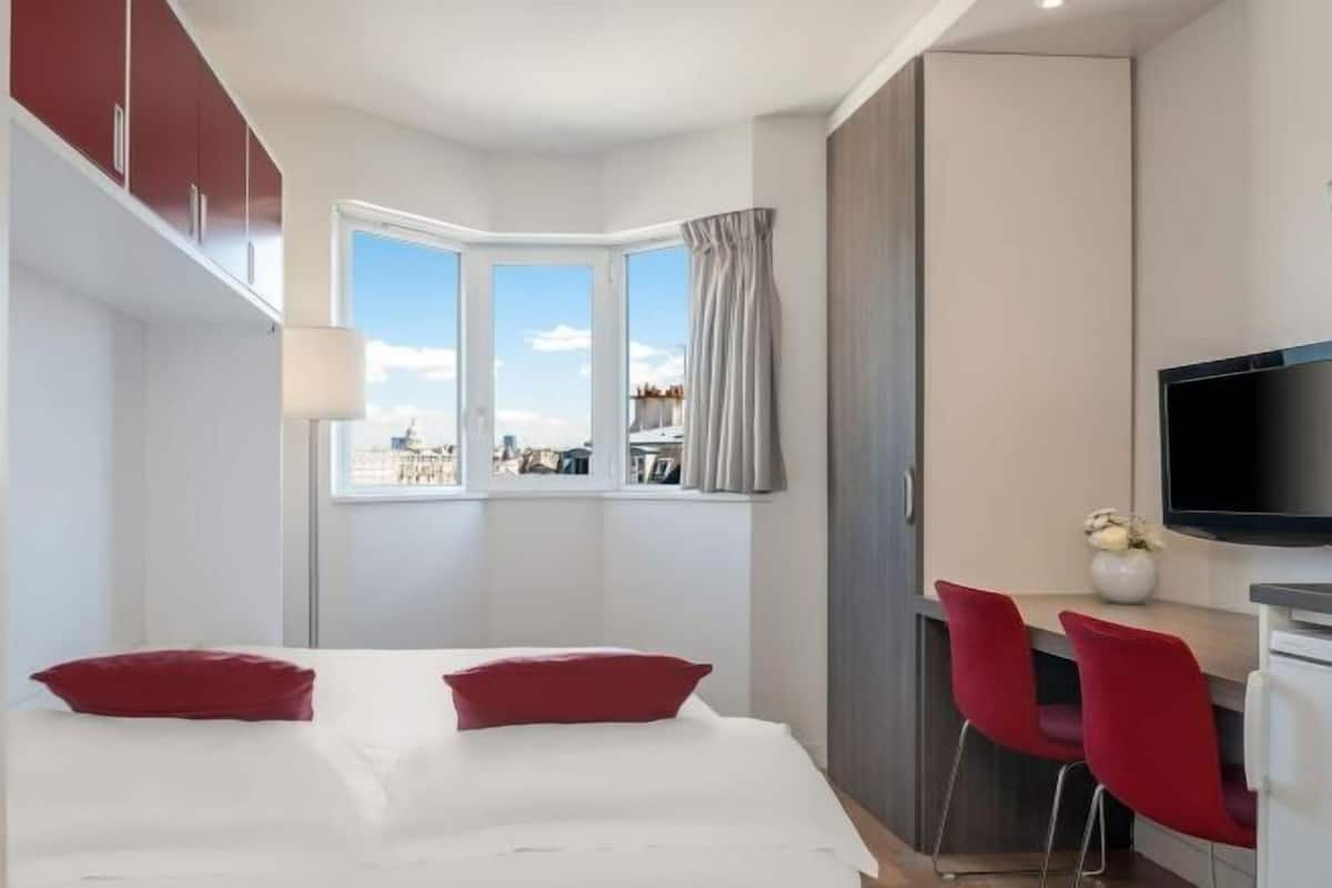 1 chambre, coffres-forts dans les chambres, décoration personnalisée