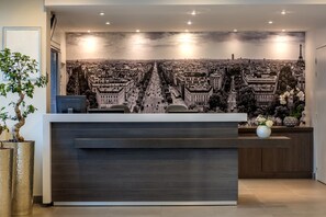 Reception - Citadines Montparnasse Paris (Paris)