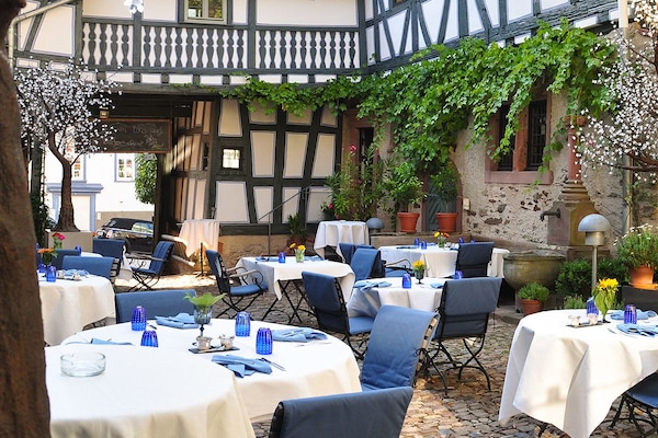 Frühstück, Mittagessen, Abendessen, moderne, europäische Küche