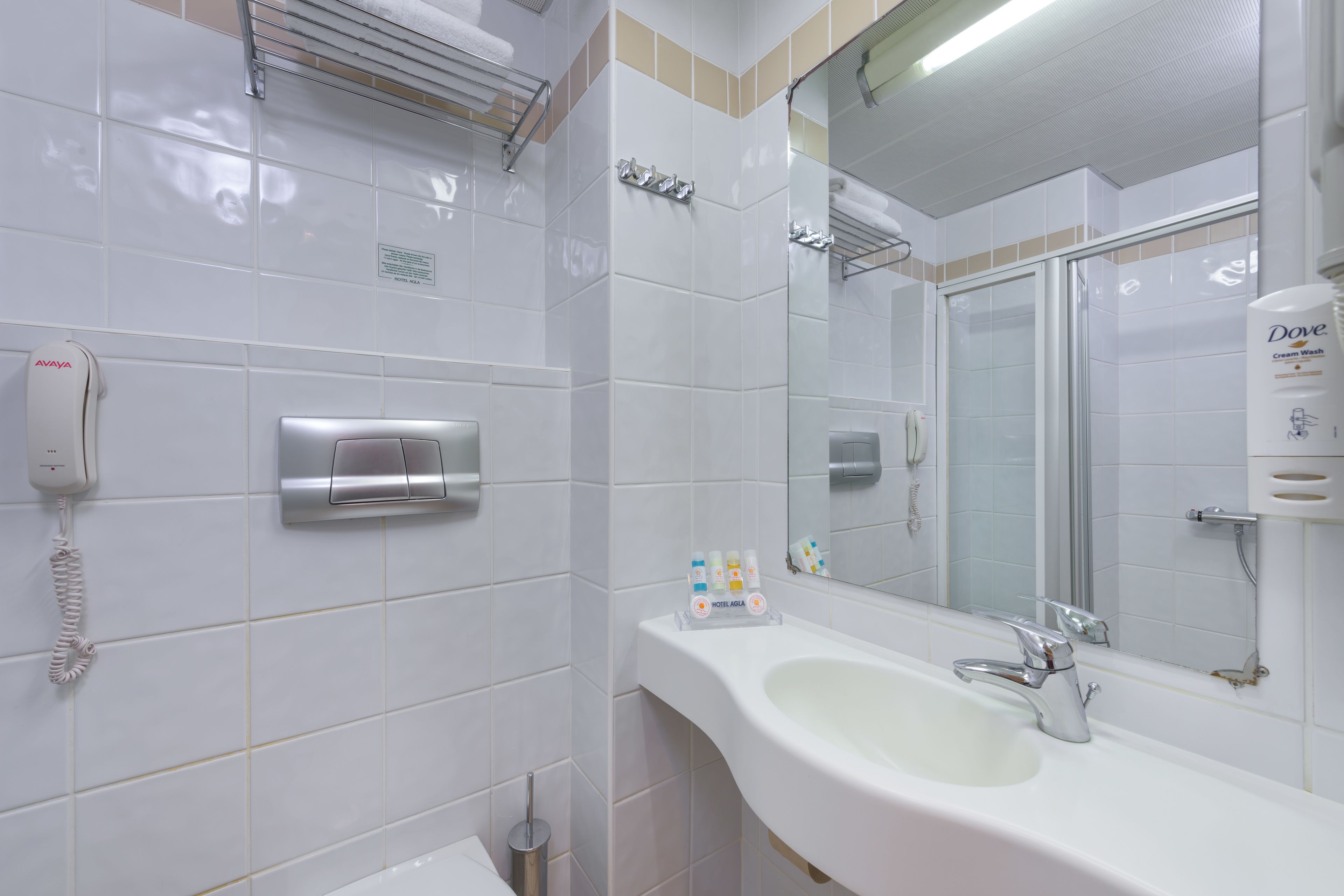 1 bedroom, in-room safe, free wifi, bed sheets