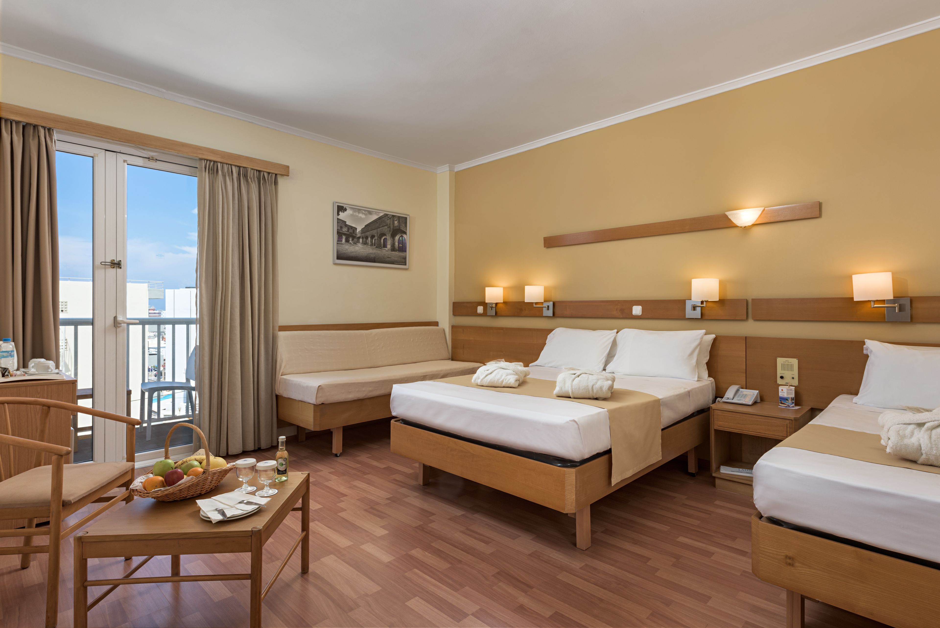 1 bedroom, in-room safe, free wifi, bed sheets