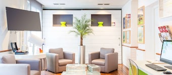 ibis Styles AsniĂšres Centre