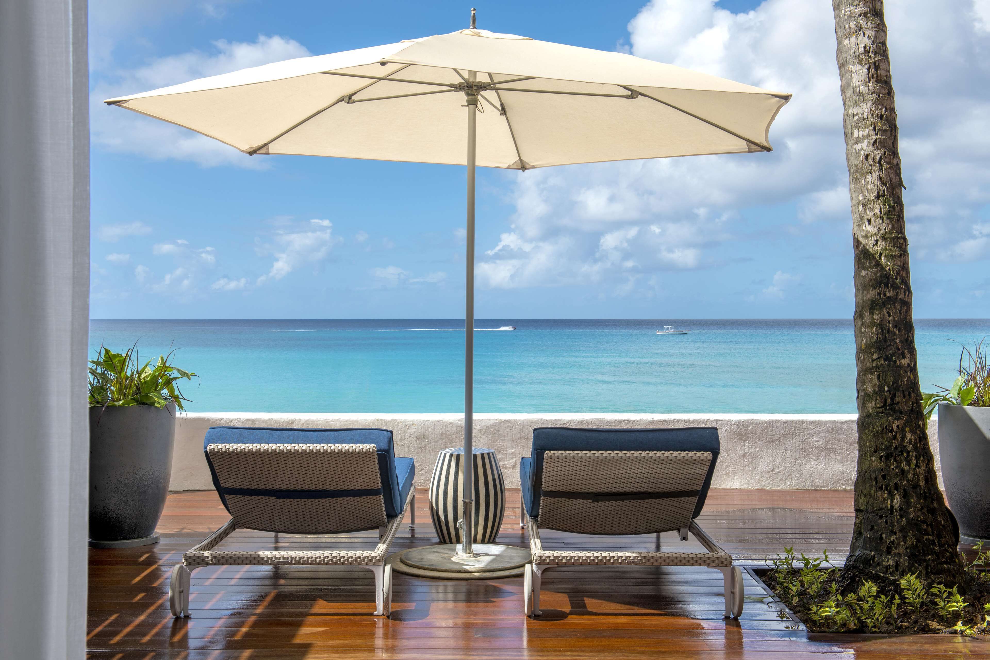 Fairmont Royal Pavilion